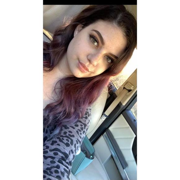 chloe_angelia